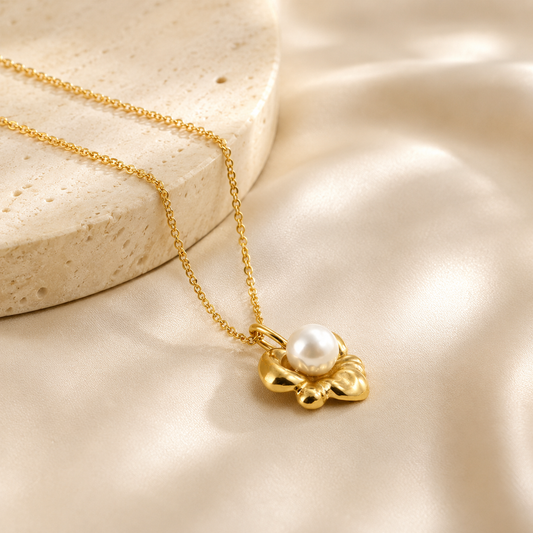 Pearl Bloom Necklace